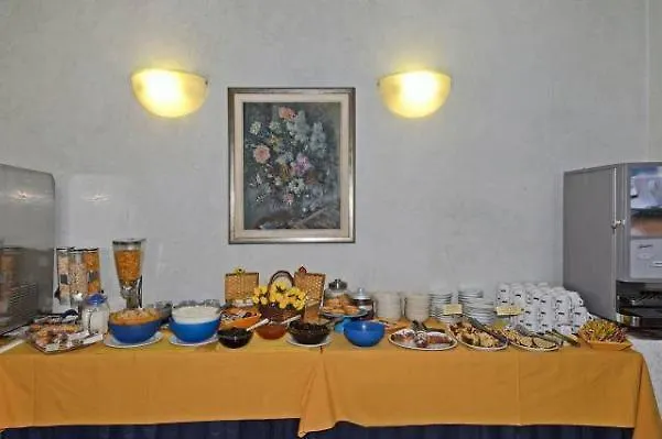 *** מלון Capo dʼOrlando La Mia Valle איטליה